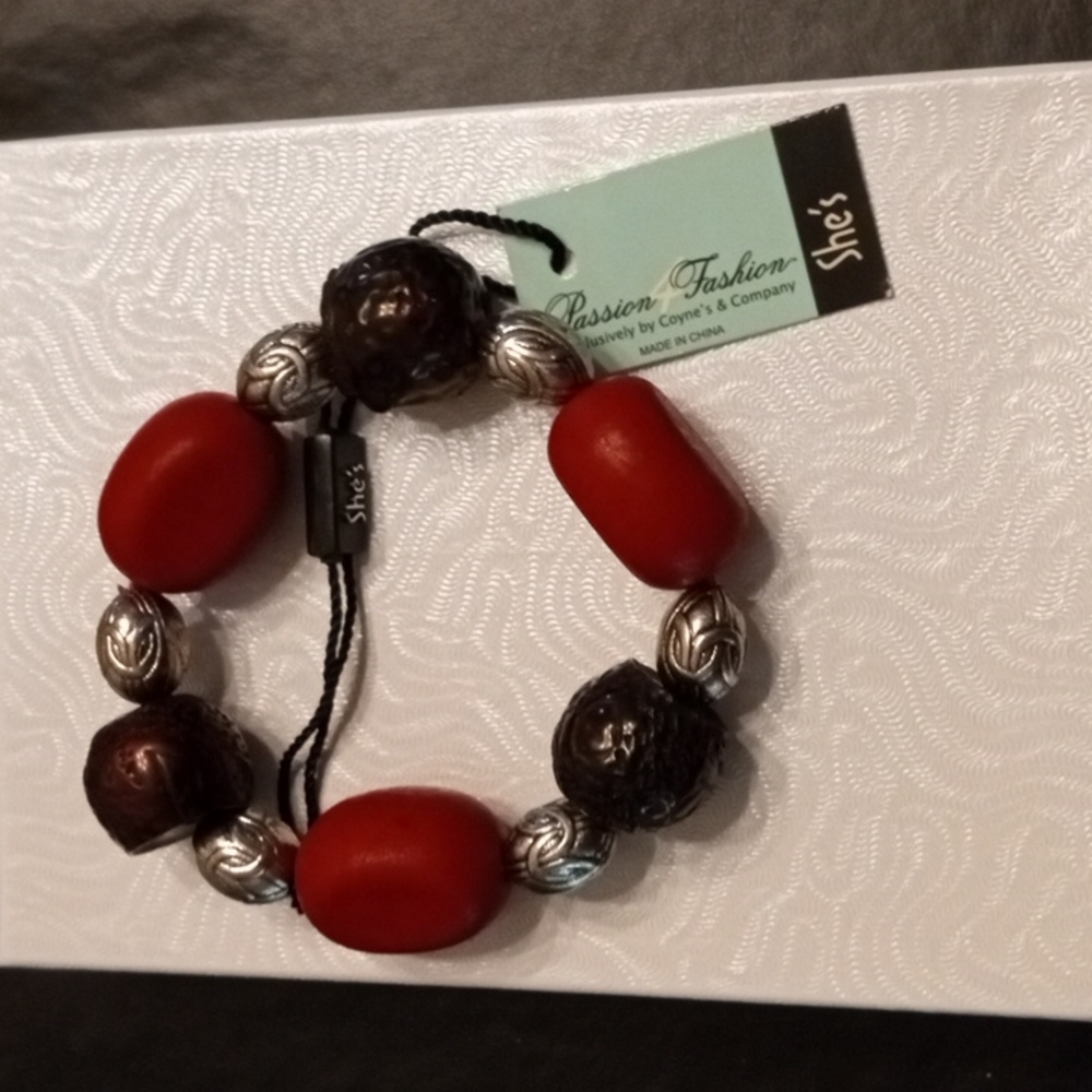 Bracelet